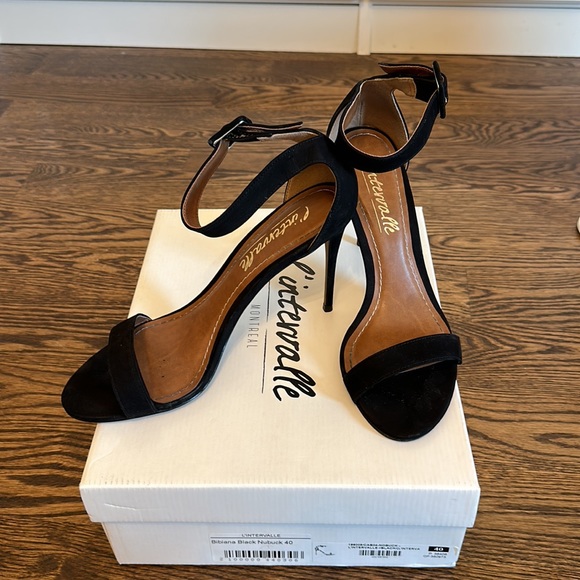 L’Intervalle Black Bibana Pumps - Picture 2 of 4